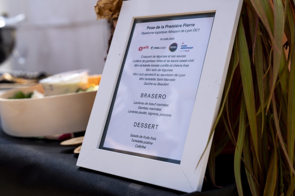 Pose de première pierre Lyon 6