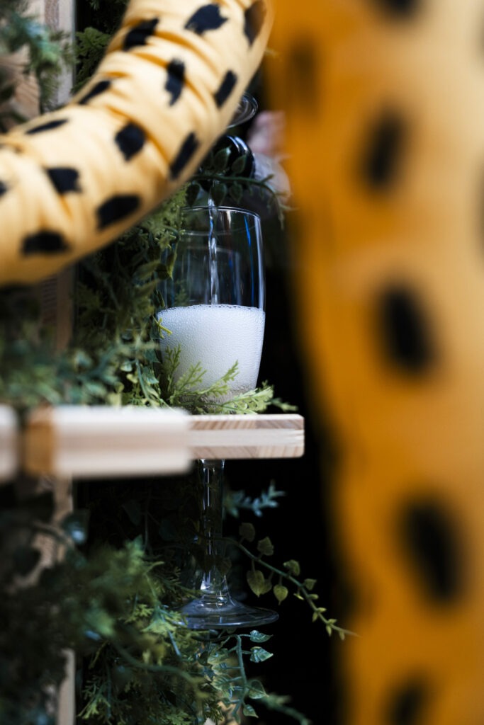 Accueil champagne événementielle scénographie Marsupilami